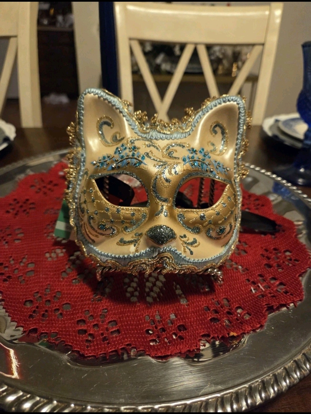 Hand Painted Cat Mask Made In Italy White Gold Blue Mardi Gras Halloween Cosplay